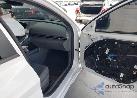 2023 Hyundai Elantra Sel z USA, uszkodzony, nr VIN 5NPLM4AG5PH102668